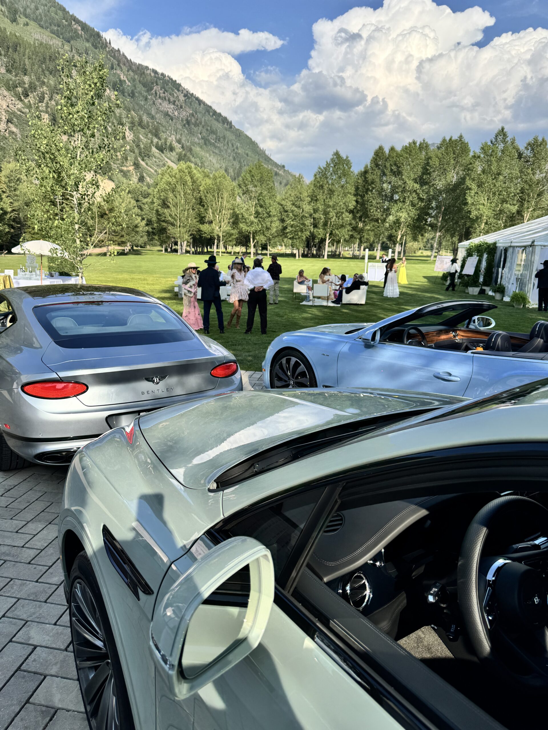 Shining Stars Foundation