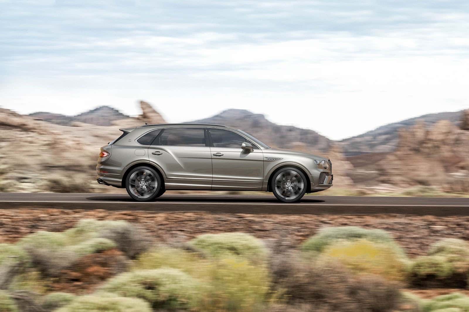 Bentley Unveils the New Bentayga Artenara Edition